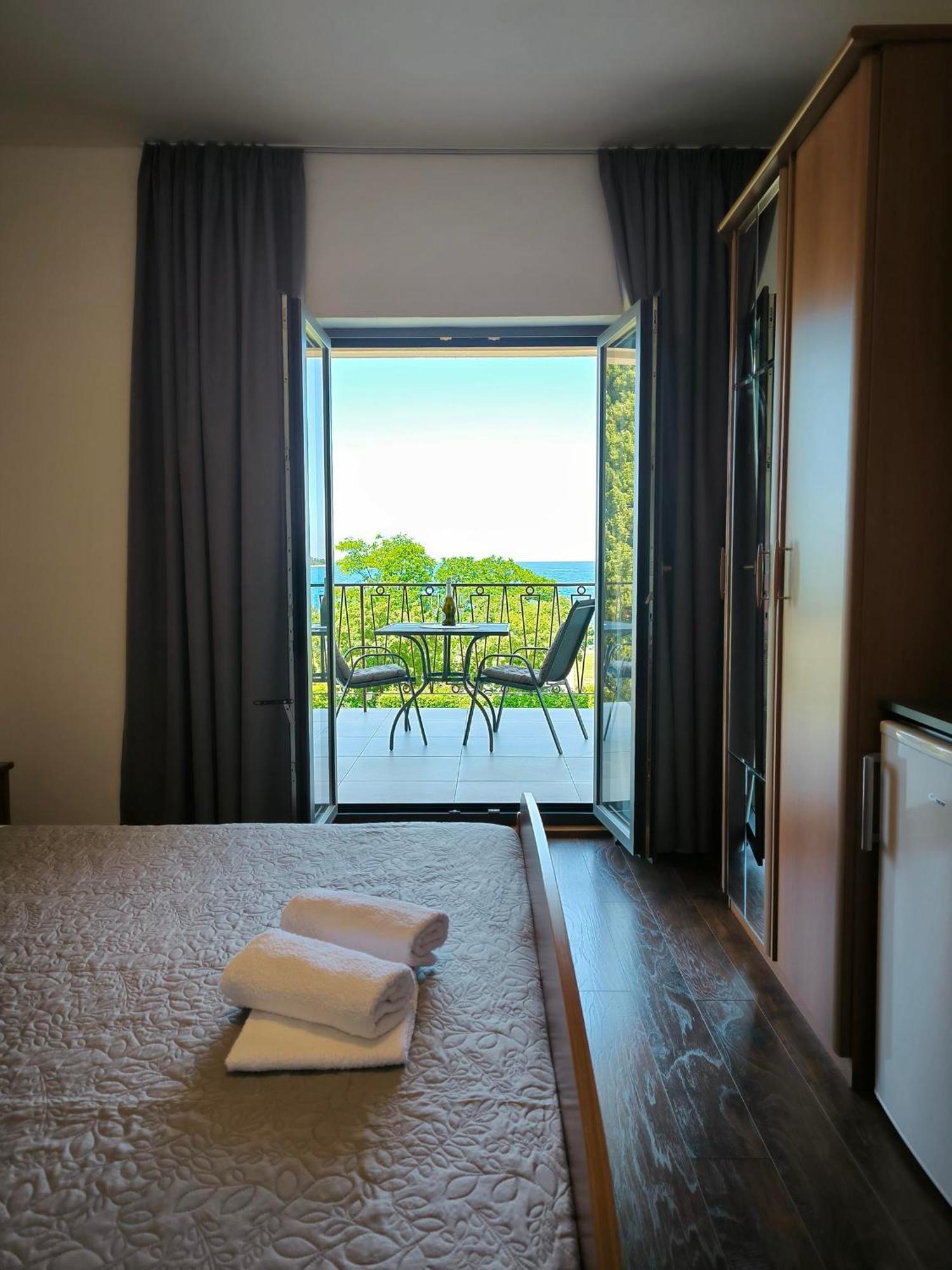 Rooms And Apartment Matika 罗维尼 外观 照片