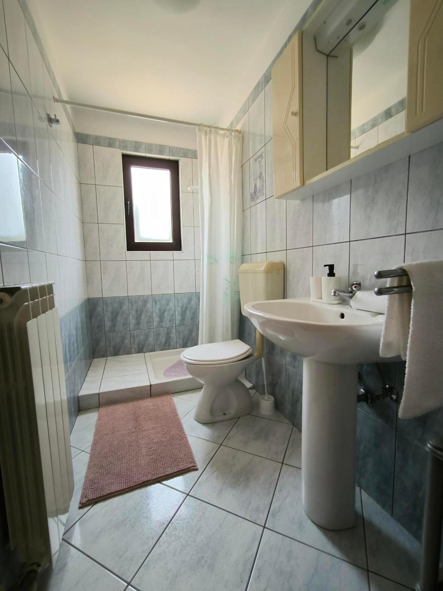 Rooms And Apartment Matika 罗维尼 外观 照片